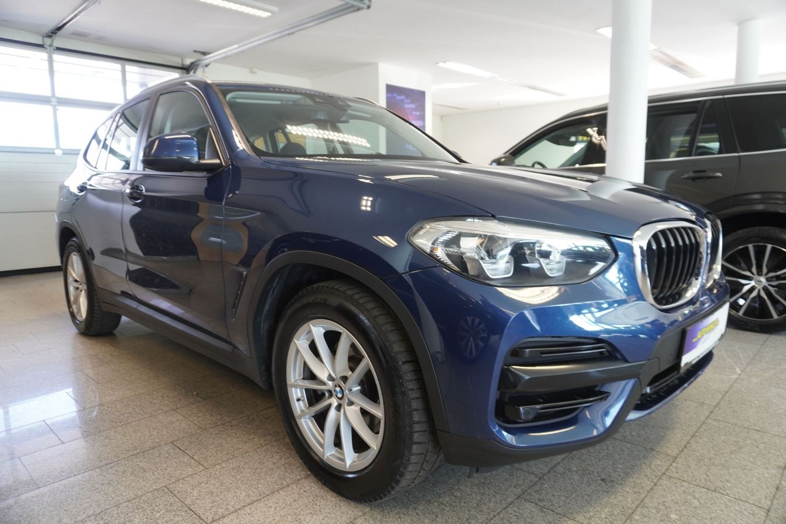 BMW X3 sDrive18d Aut. Navi/Kamera imagem 3