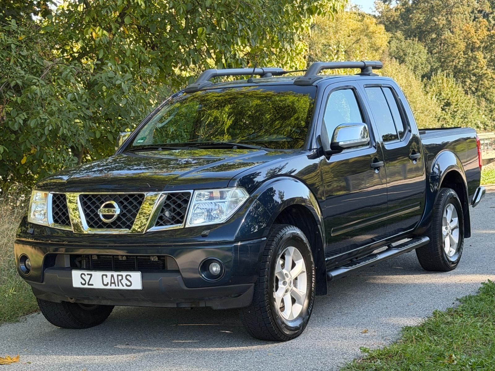 Nissan Navara D40 Double Cab 2.5 dCi 171 ch • BVA • 4x4 • Toit Ouvrant • Sièges chauffants