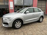Audi Q3 basis S-Line Service neu HU/AU neu - Audi Q3 mit Benzin-Antrieb: Kombi