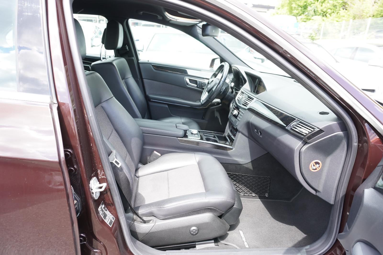 Mercedes-Benz E 300 CGI 4Matic *AMG Line*Xenon*Kamera*Navi*TOP