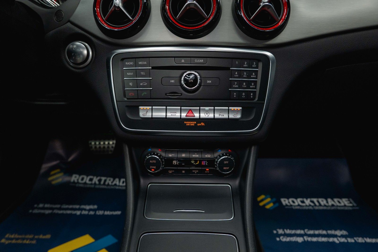 Fahrzeugabbildung Mercedes-Benz CLA 250 Shooting Brake 4Matic AMG Night Pano LED