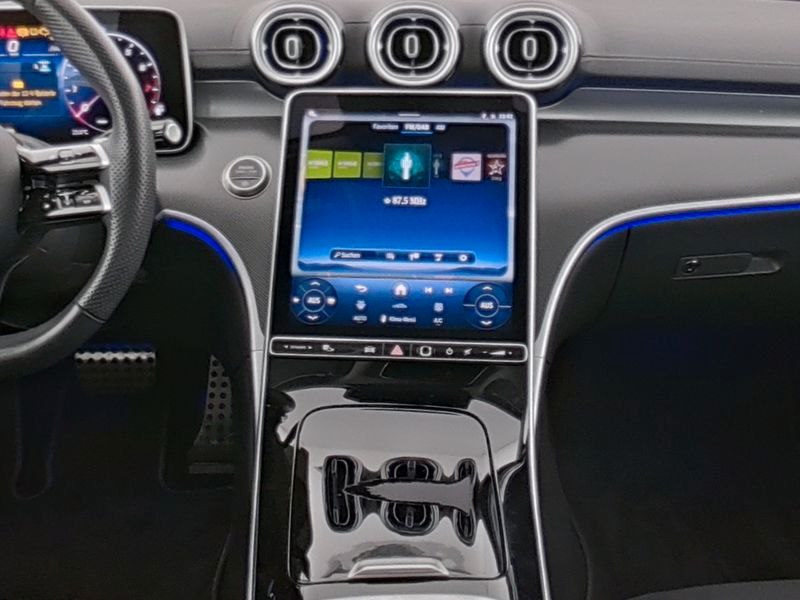 Fahrzeugabbildung Mercedes-Benz C 180 AMG Memory+Totw+Kam+Ambi+WinterPak