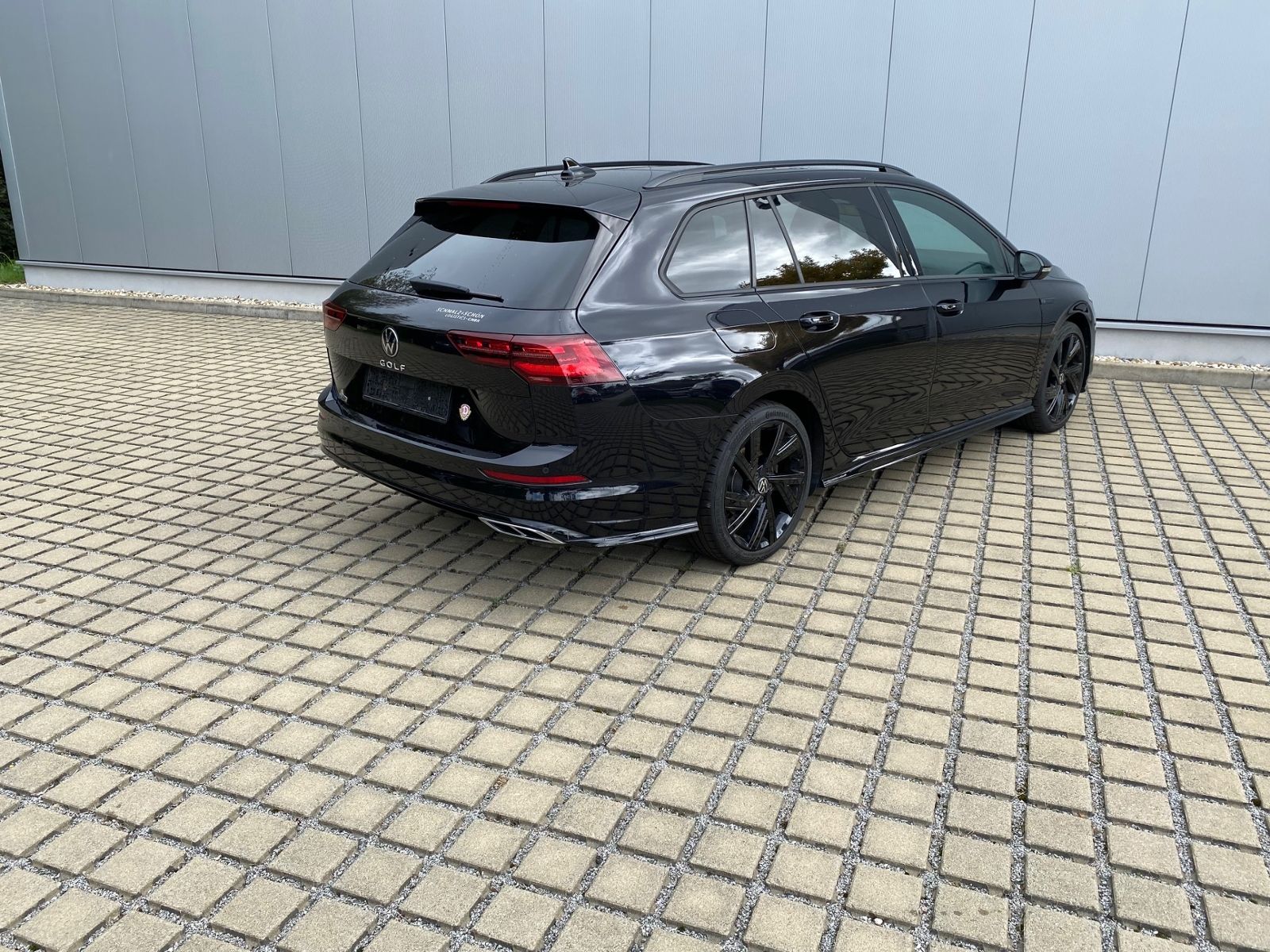 Golf VIII Variant 2.0 TDI 150 PS DSG R-Line 18-Z