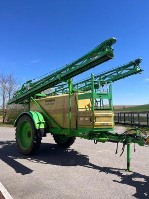 Andere Profi Class 4027 mit Distance und Section Contro