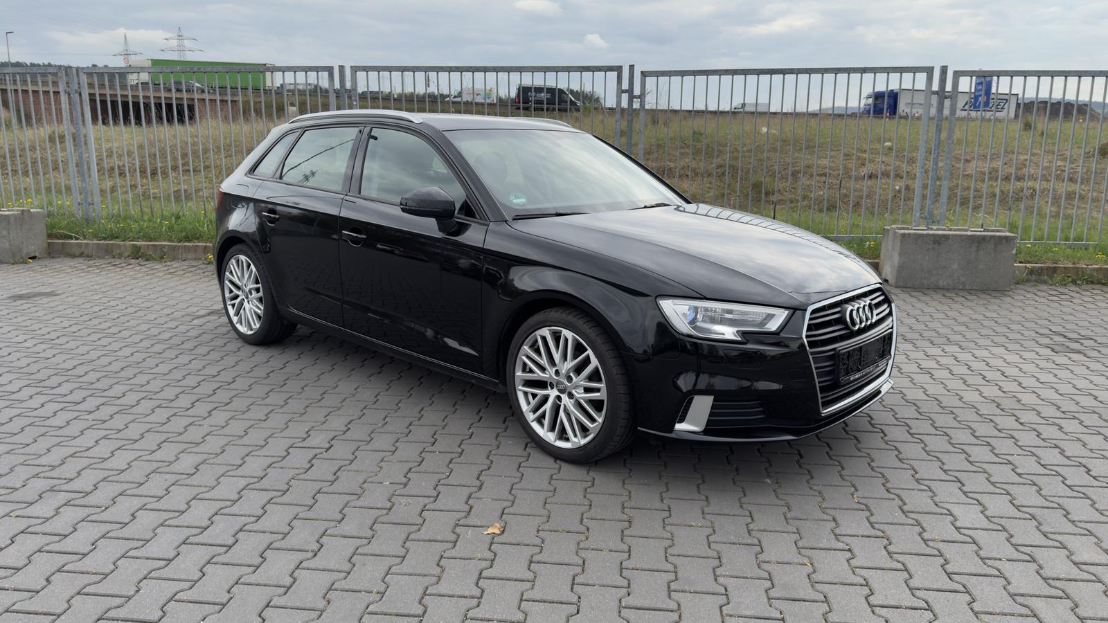 Audi A3 1.0 TSI Sport Xenon/Klimaa./PDC/SHZ/