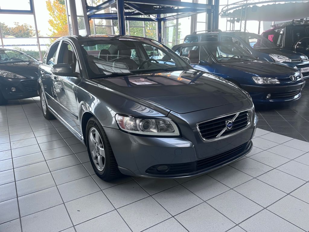 Volvo S40