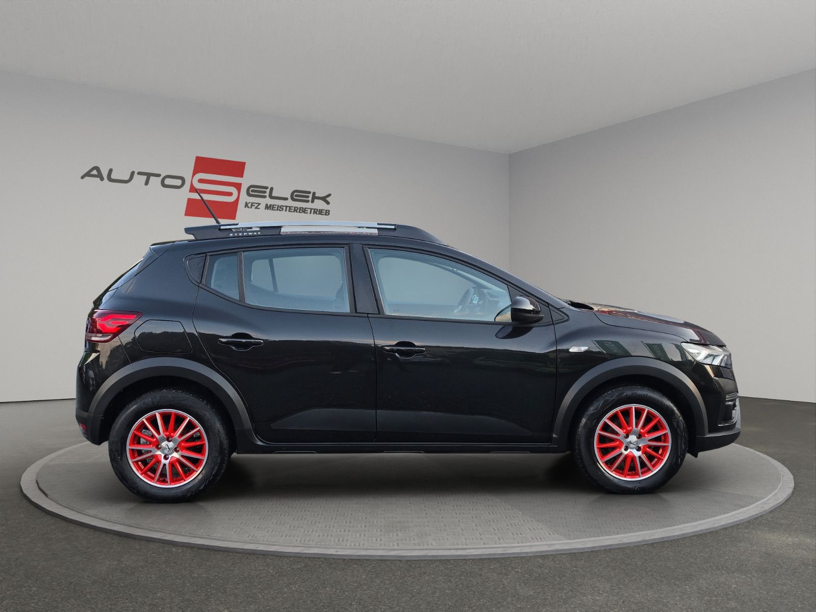 Fahrzeugabbildung Dacia Sandero III Stepway Comfort AUS 1.HAND