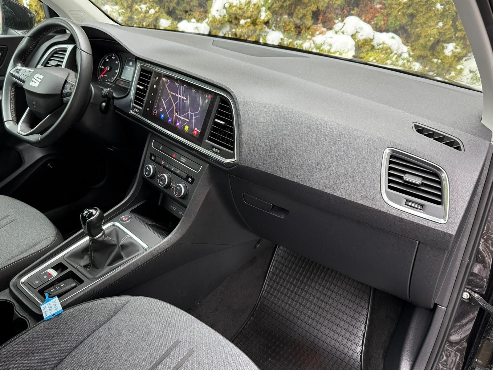 Fahrzeugabbildung SEAT Ateca 2.0 TDI Style LED+NAVI+AHK+AMBI+DAB+TEMPO+