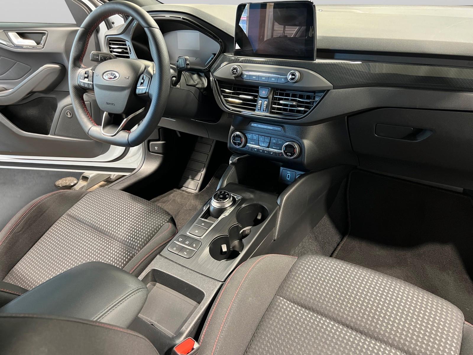 Ford Focus Lim. ST-Line Aut. B&O LED KAM ASSIST ACC, миниатюра 8