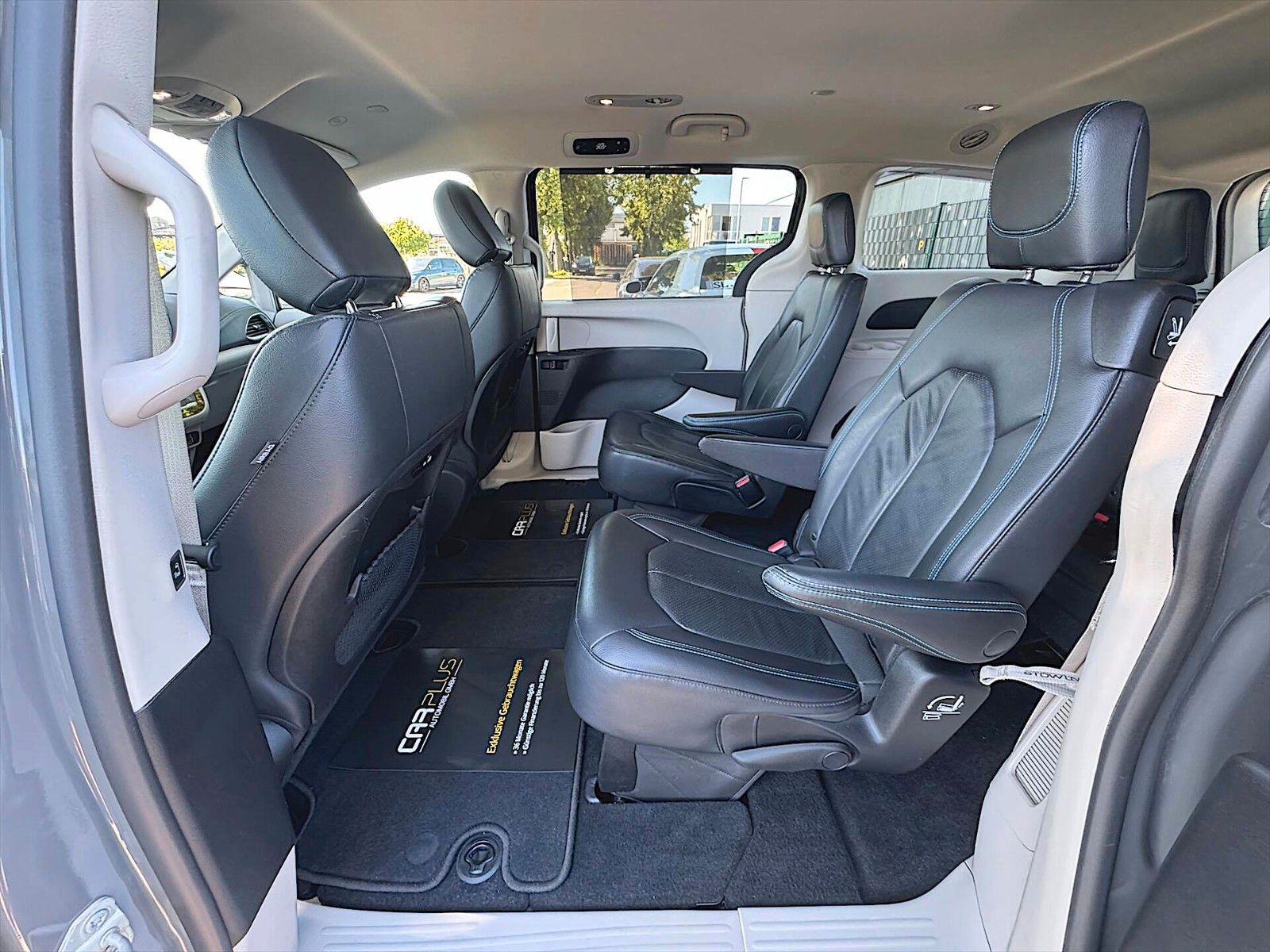 Fahrzeugabbildung Chrysler Pacifica 3.6 L V6 LIMITED LPG *LED*CarPlay*ACC*