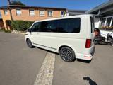Volkswagen T6.1 Multivan Generation Six Ascotgrau - Volkswagen: Multivan