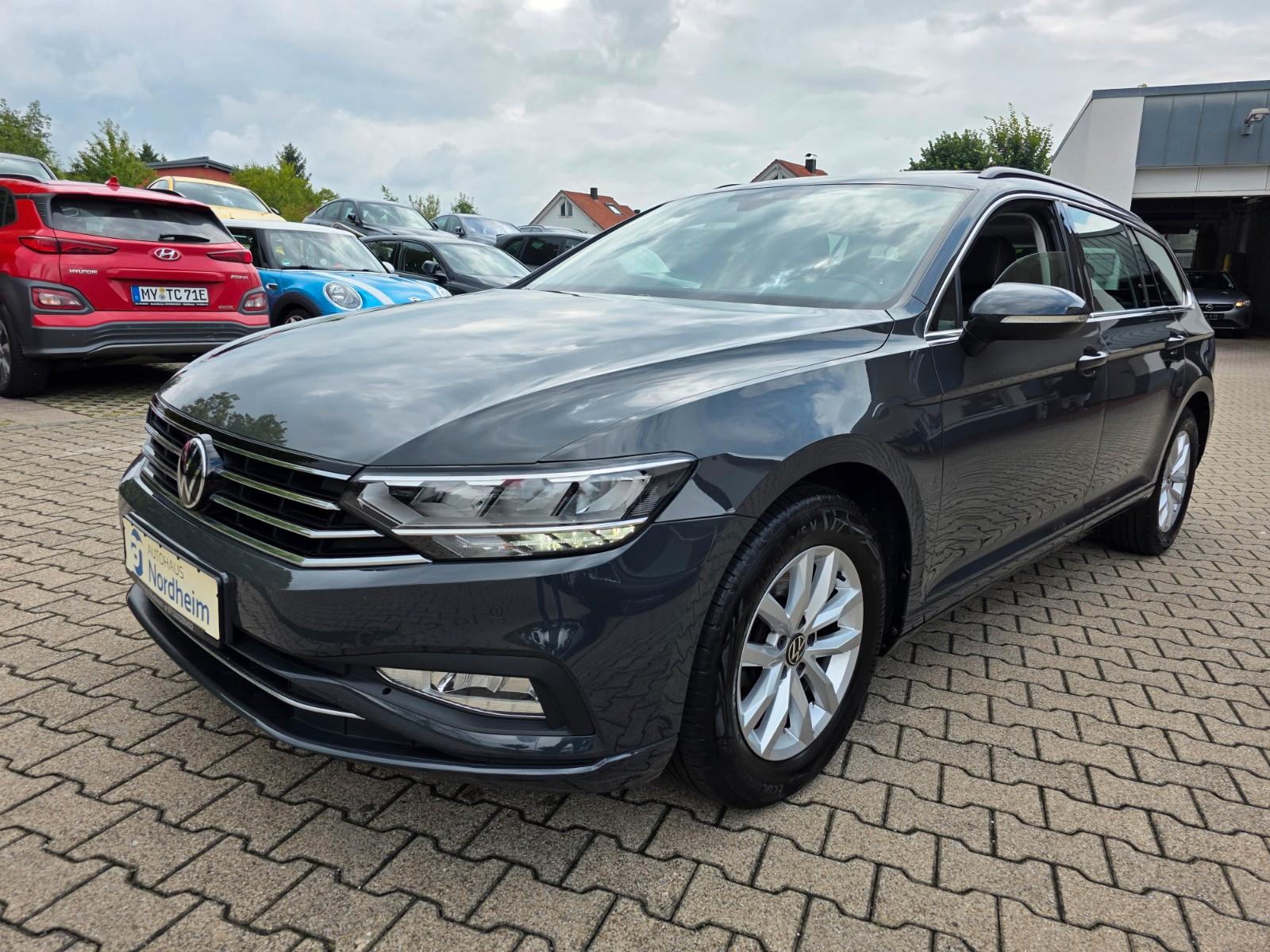 Volkswagen Passat 2.0 TDI Variant Business Leder/Navi/Pano