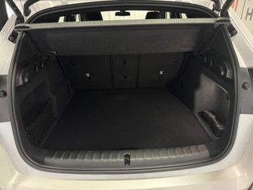 Fahrzeugverkauf 25 BMW X1 18 i sDrive M Sport Kamera Navi LED