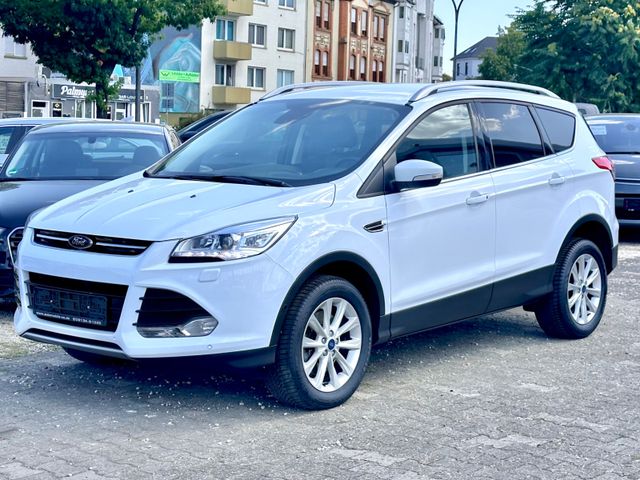Ford Kuga 2.0TDCI Titanium 4x4 *Autom.+Navi+Kamera*