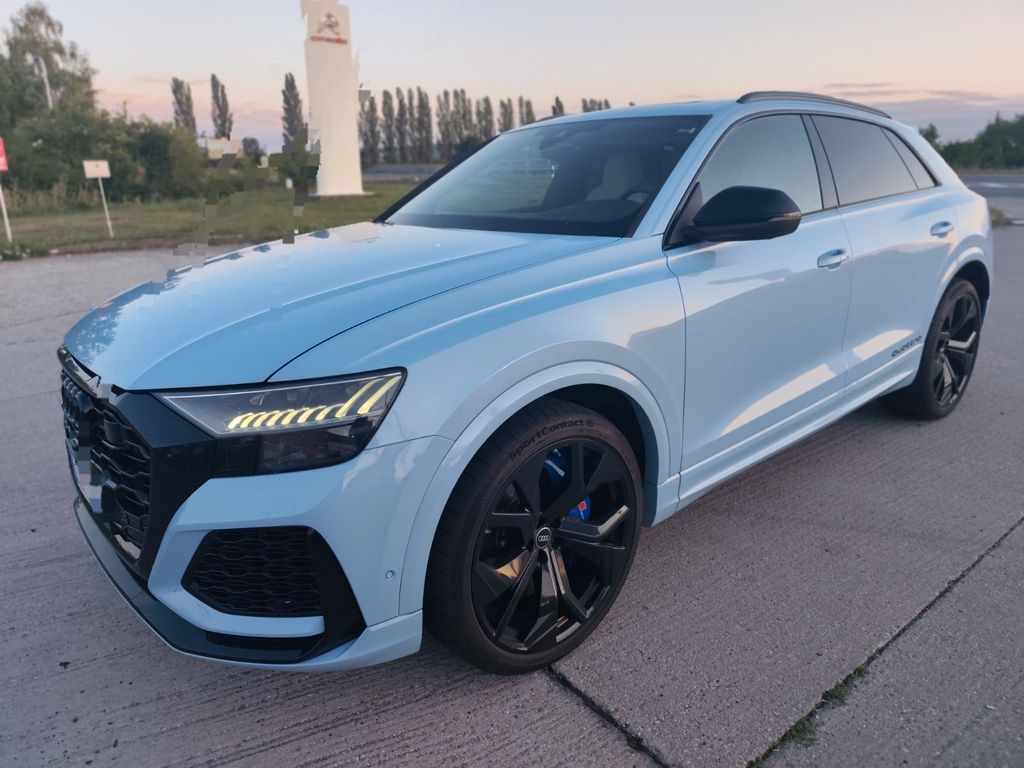Image of Audi RSQ8