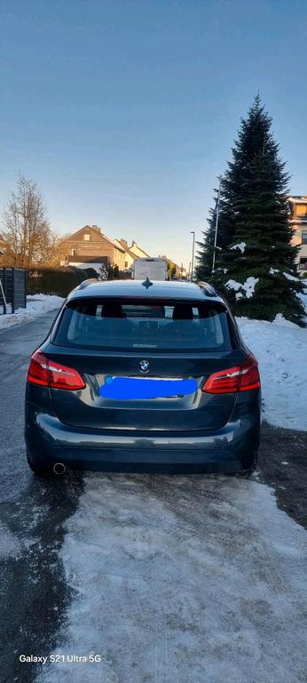 BMW 218