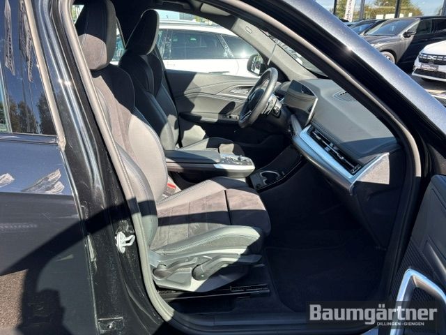 Fahrzeugabbildung BMW X1 sDrive 18i M-Sport Kamera/PDC/LED/Sitzheizung
