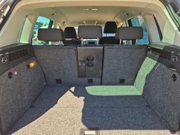 Volkswagen Tiguan - 7