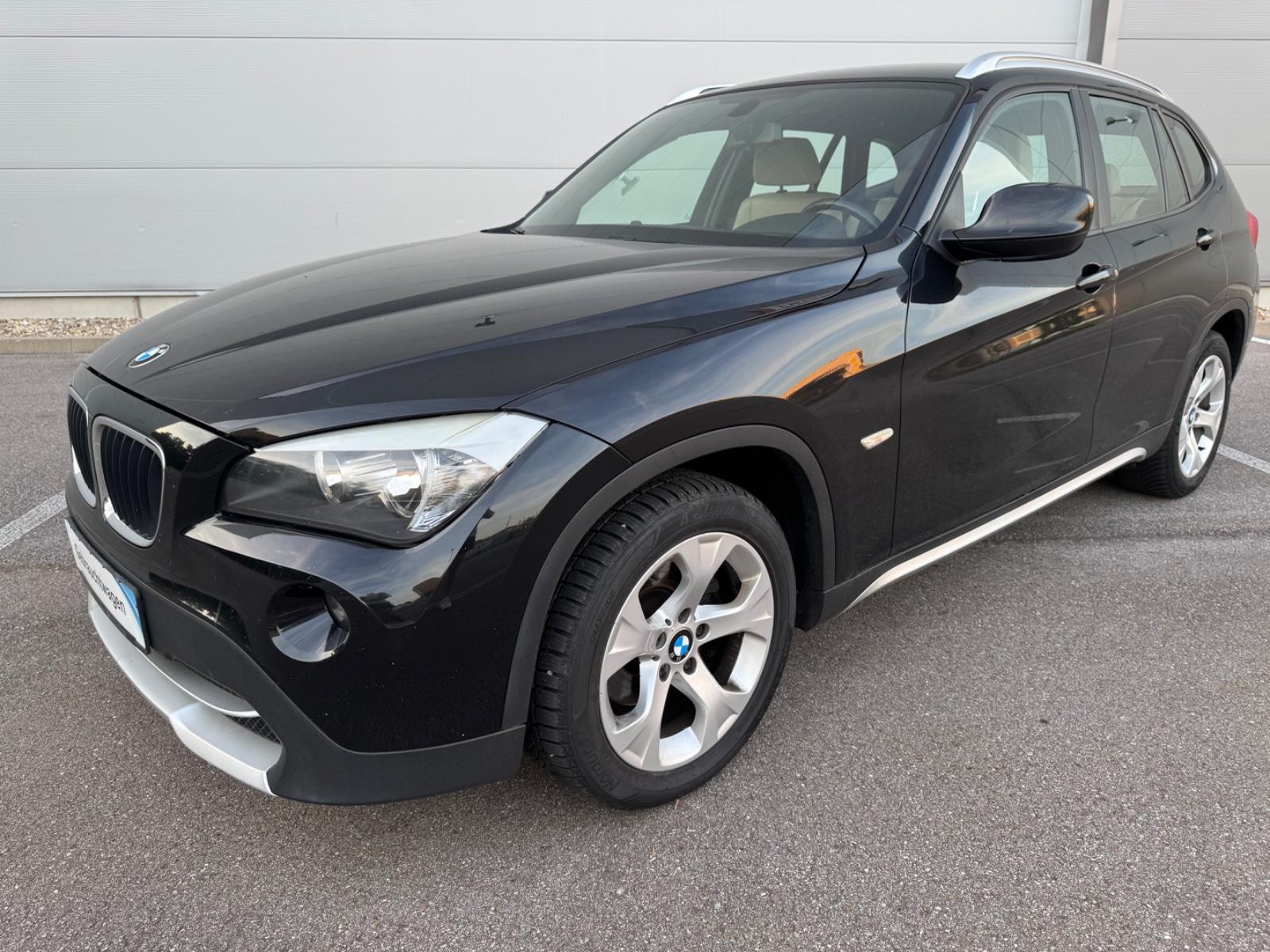 BMW X1 18 d xDrive Allrad X Line