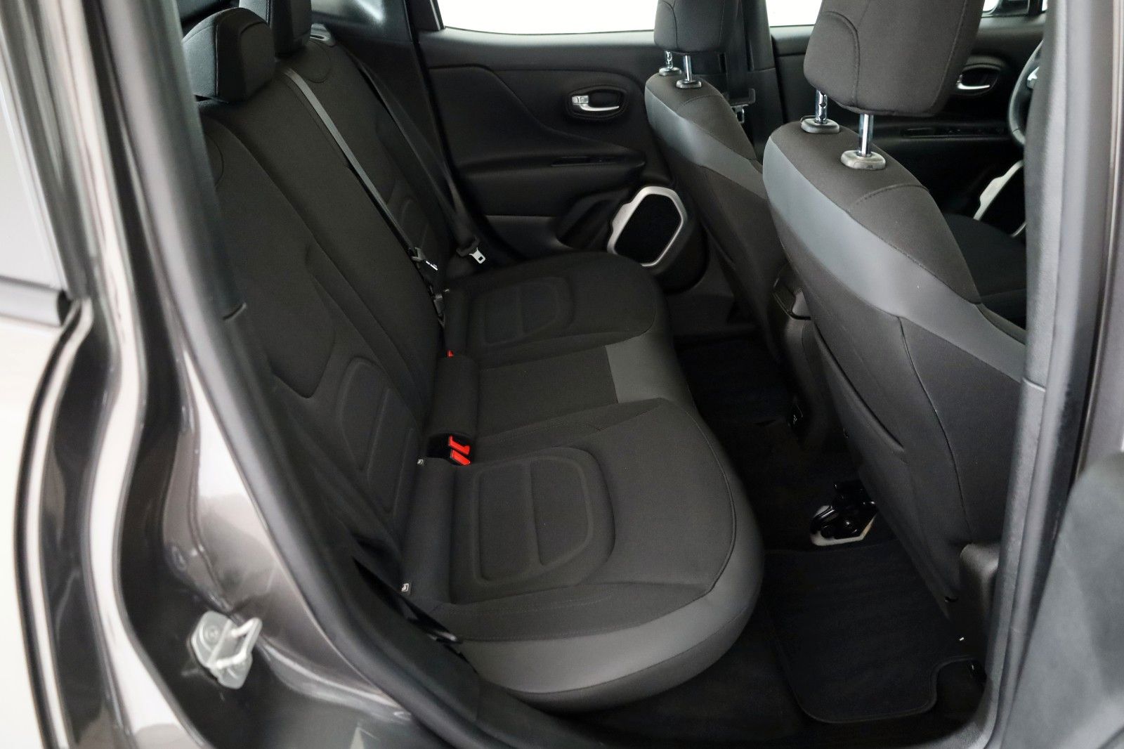 Fahrzeugabbildung Jeep Renegade Limited FWD Navi,SH,PDC