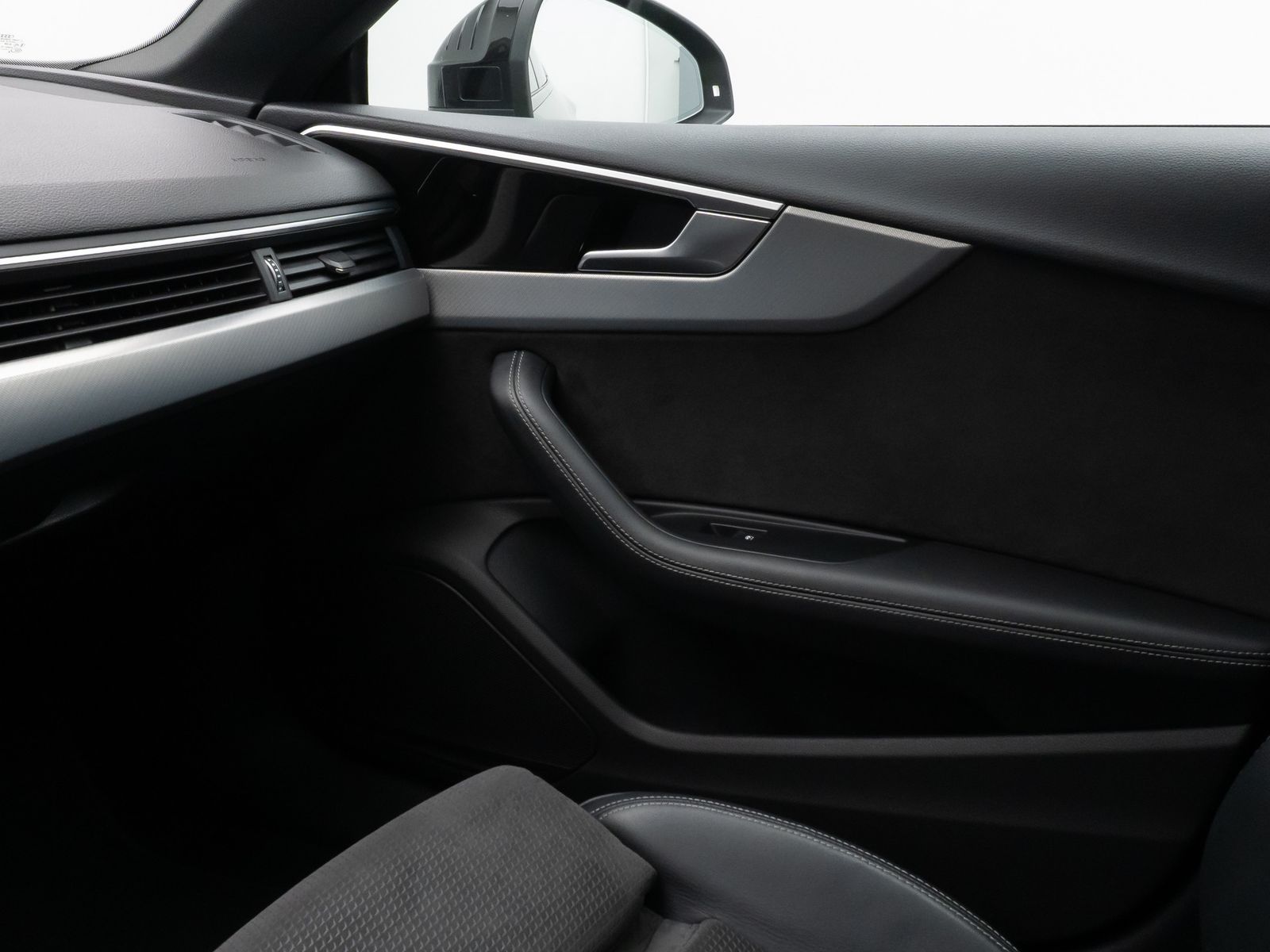 Fahrzeugabbildung Audi A5 Sportback 40TDI edition one SLine Matrix Pano