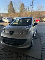 Peugeot 107 Filou 70 2-Tronic Filou Neu Tüv 03.2028 - Peugeot 107 in Stuttgart