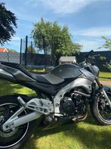 Suzuki GSR 600 - SUZUKI 2007 600 GSR