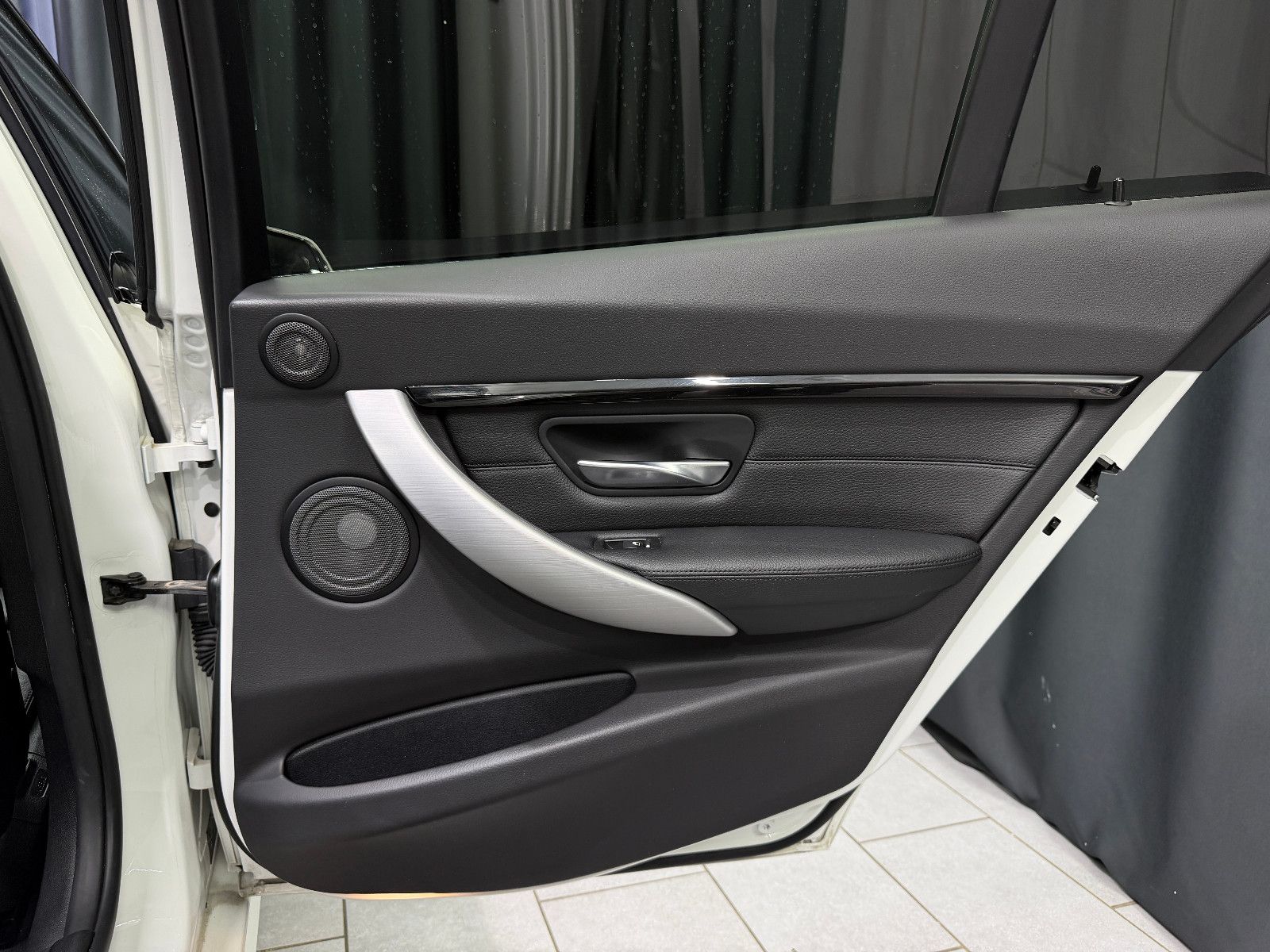 Fahrzeugabbildung BMW 340i Touring xDrive M Sport |H/K|HuD|AHK|PANO