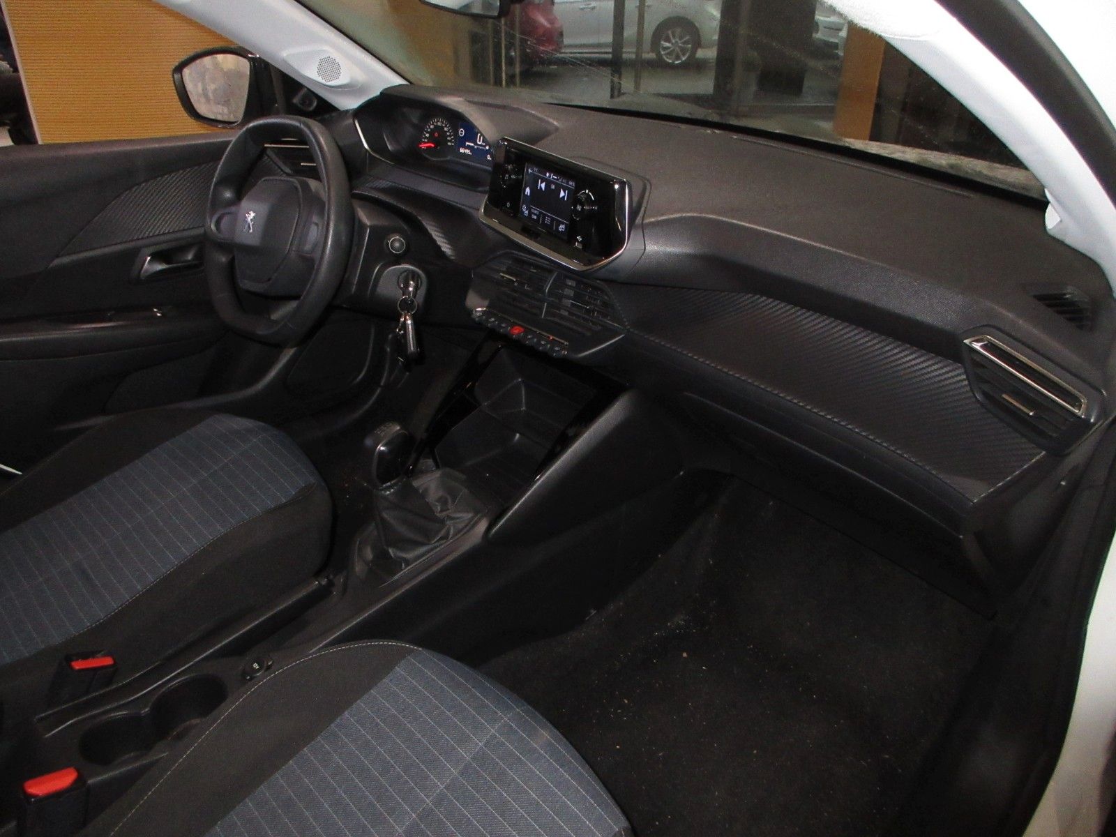 Fahrzeugabbildung Peugeot 208 1.2 Like KLIMA/TEMPOMAT/SPURASSISTENT