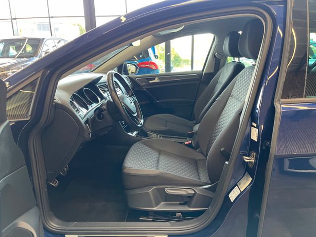 Volkswagen Golf VII Lim. Join BMT 1.5 TSI 5-Türer*NAVI*SHZ*