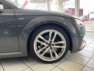 Fahrzeugabbildung Audi TT 2.0 TFSI Roadster S-Line quattro*BangOlufsen*