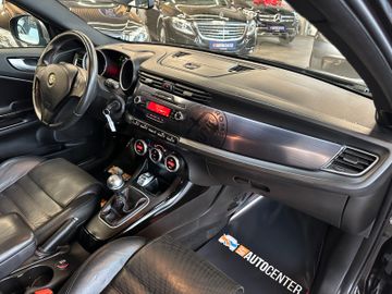 MYAUTOCENTER – Gebraucht- und Jahreswagen mit Werkstattservice in Pfaffenhofen Alfa Romeo Giulietta Quadrifoglio Verde *Klima*Radio*PDC*BT