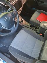 Toyota Auris Hybrid Edition-S+ 1,8-l-VVT-i Edition-S+ - Toyota Auris Unfallwagen