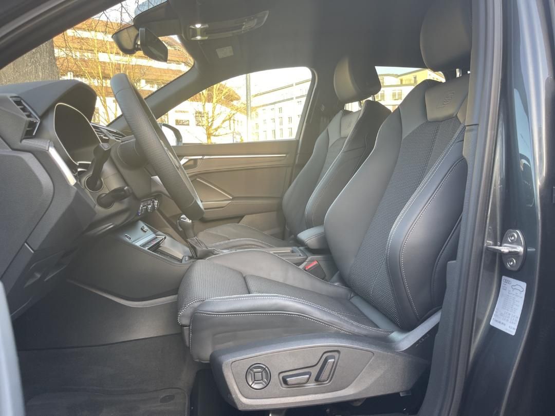 Fahrzeugabbildung Audi Q3 SUV S line Q3 35 TFSI S-tronic 2x AHK Pano So