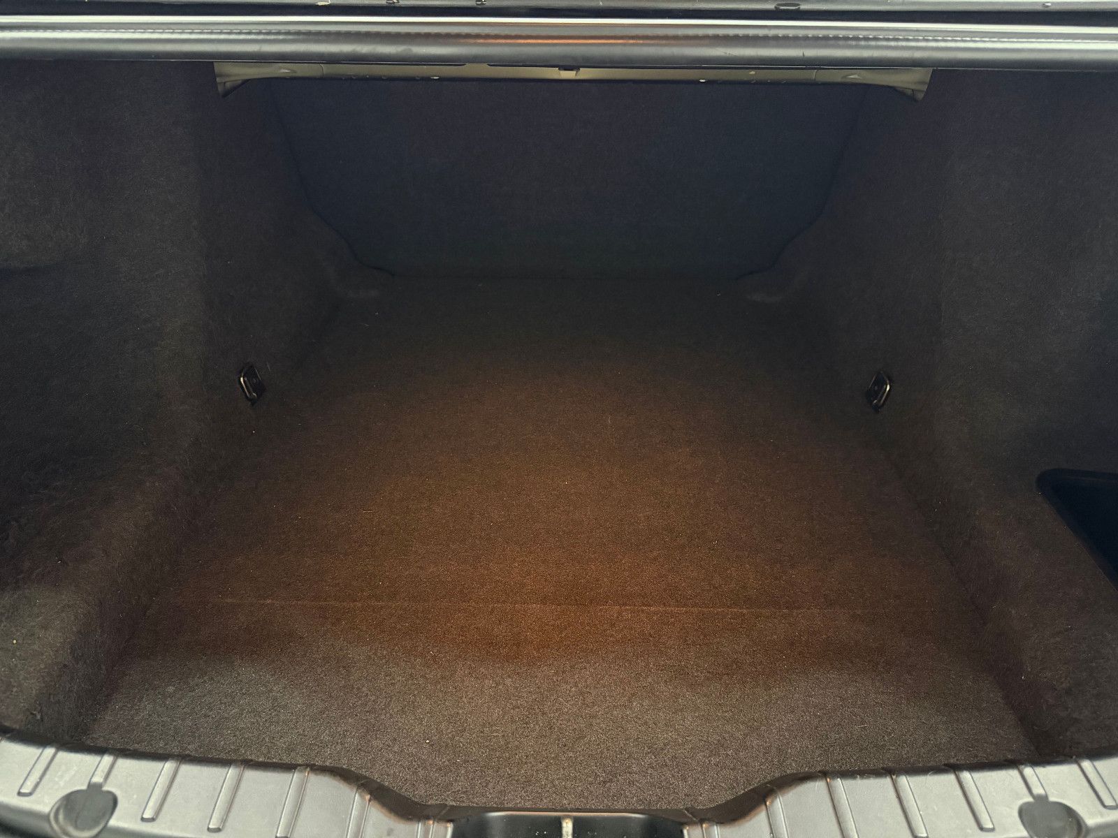 Fahrzeugabbildung BMW 530d Lim. Aut./eGSD/MEMORY/NAVI Prof/HuD/SZBLFT