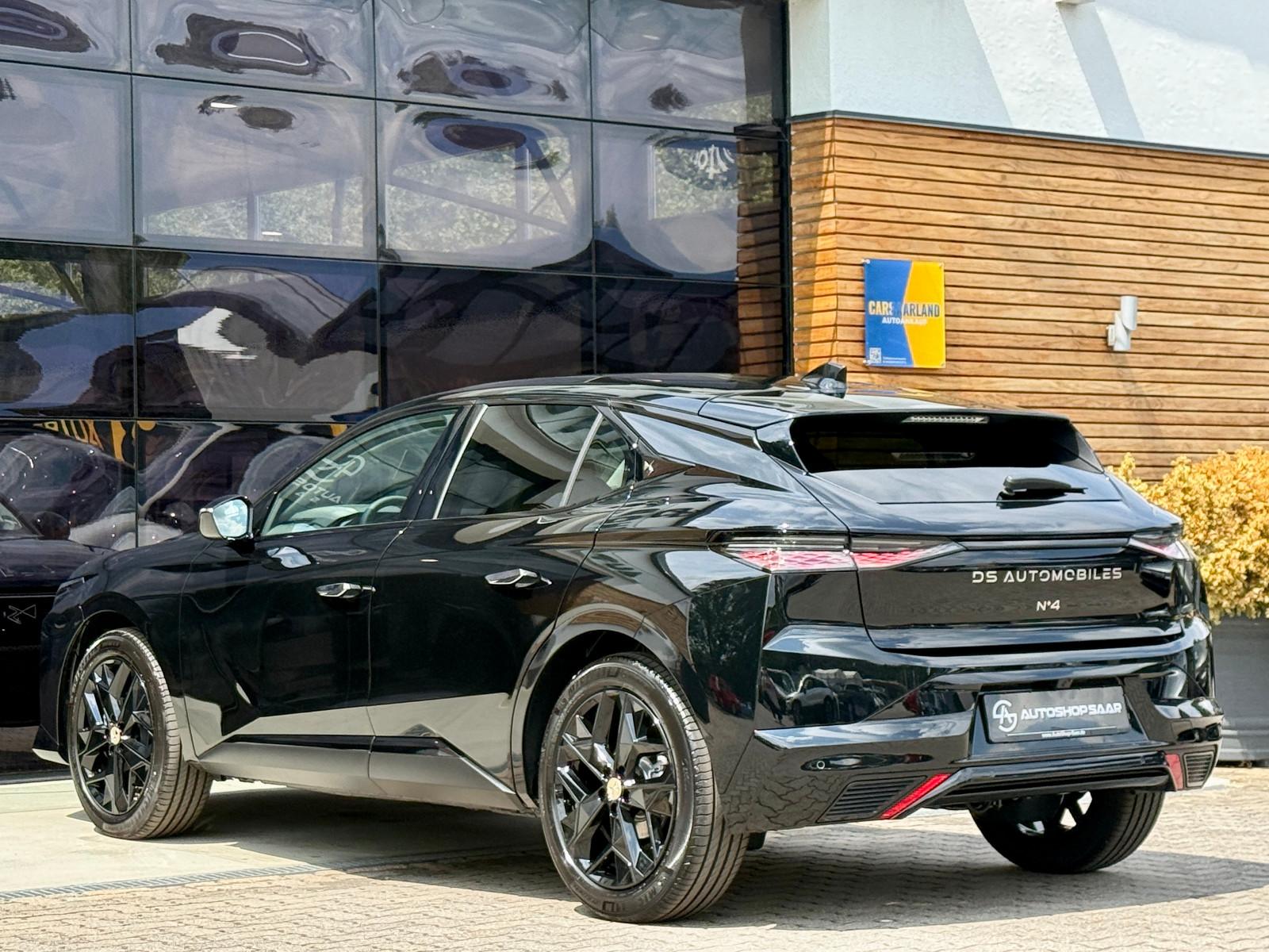 DS Automobiles Nº4 BlueHDi 130 DS Performance Line