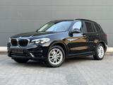 BMW X3 xDrive 20 i Advantage *Leder* Navi Unfallfrei - BMW X3 mit Benzin-Antrieb