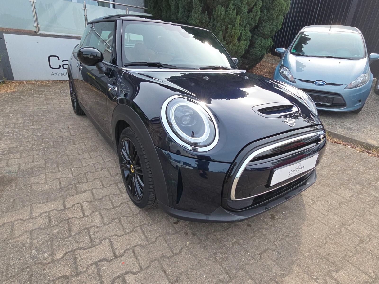 MINI ,COOPER SE Panorama*Leder*LED*Navi*95,9 SoH