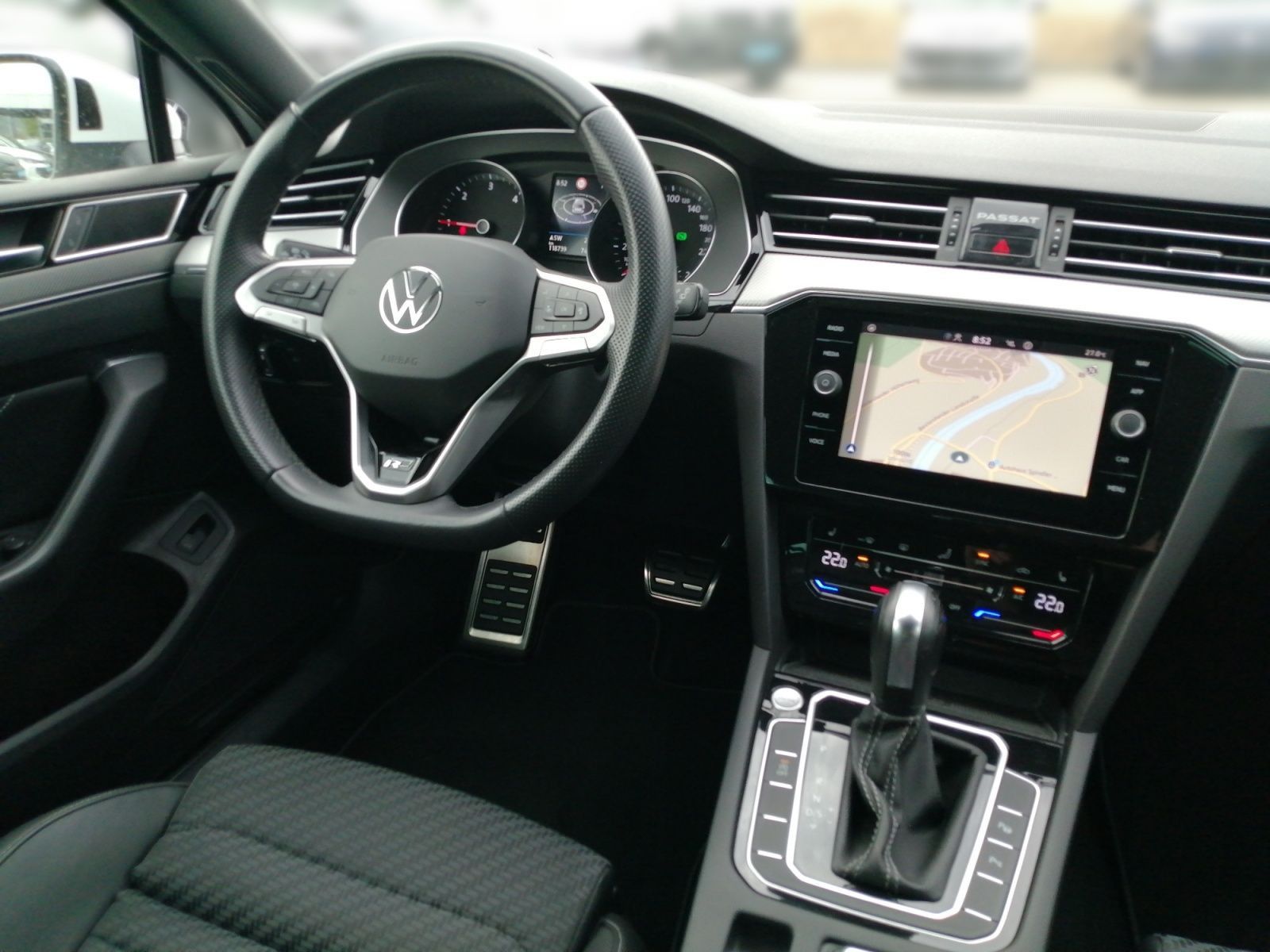 Volkswagen Passat Variant - Bild 12