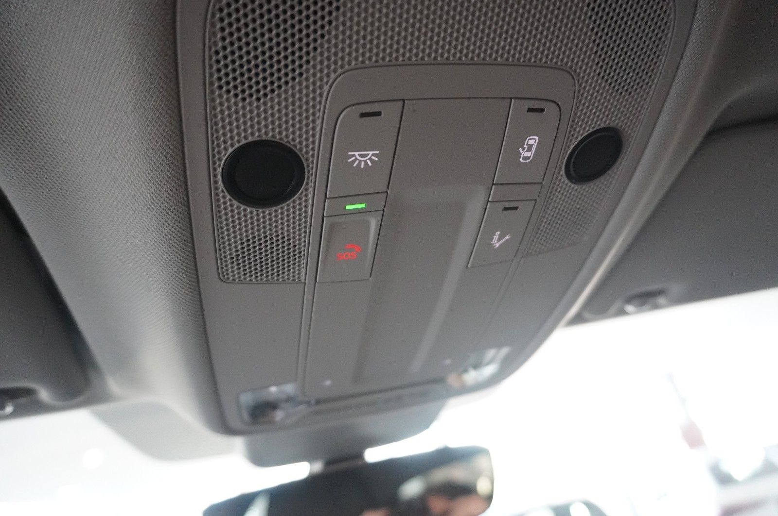 Fahrzeugabbildung Audi Q3 35 TFSI ADVANCED S-TRONIC NAVI/LED/VIRTU/DAB+