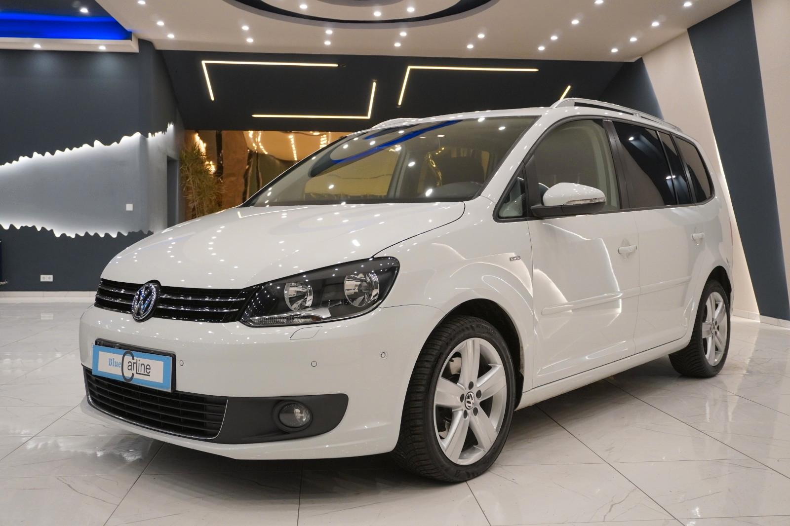 Volkswagen Touran Life*DSG*AHK*PANO*RSN*SHZ*STHZ*RFK*NAVI