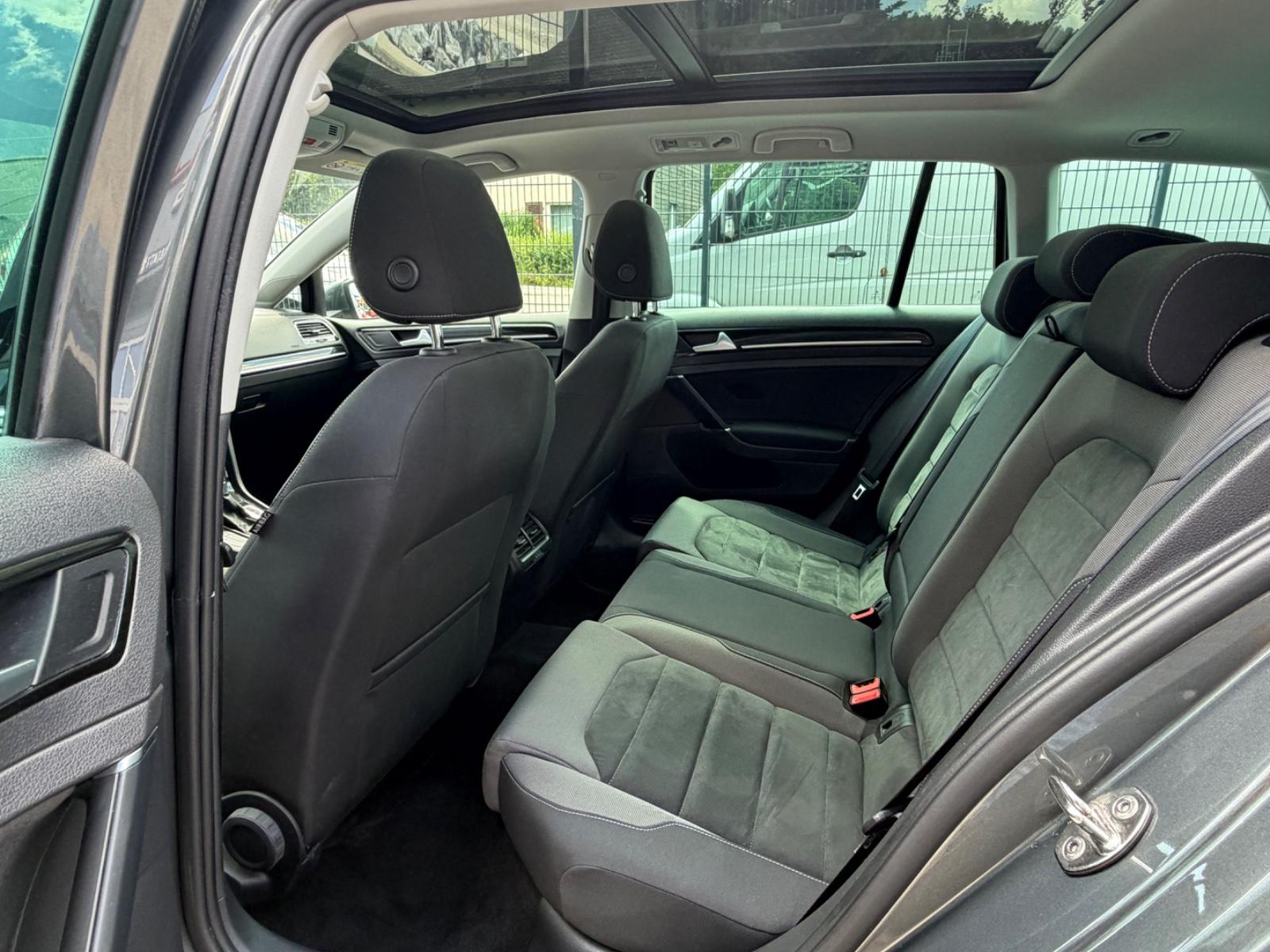 Volkswagen Golf VII Variant R-Line*VIRTUAL*KAMERA*PANO*VOLL, миниатюра 12