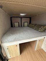 Peugeot Boxer 2.2 HDI Camper Schnäppchen - schwarze Peugeot Boxer