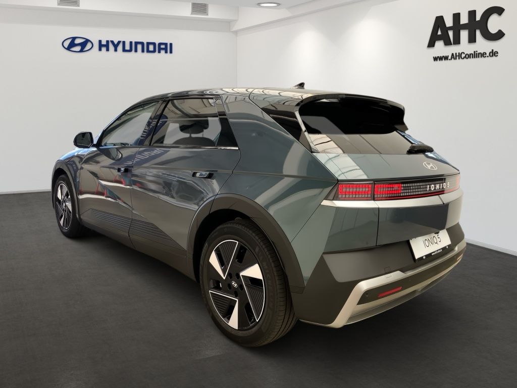 Fahrzeugabbildung Hyundai IONIQ 5 2WD 84kWh Centriq 2xKlima AUT KlimaA SHZ