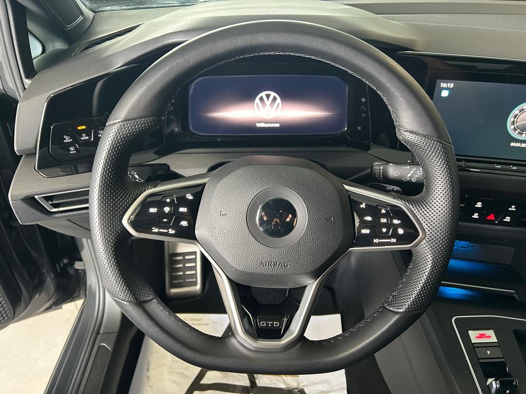 Volkswagen Golf VIII Lim GTD DSG NAVI*ViCo*ACC*MFL*SHZ*LED*