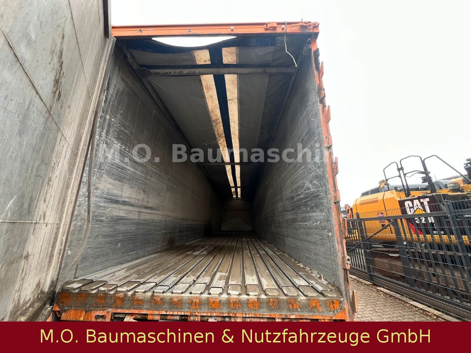 Fahrzeugabbildung Stas S300 ZX / 3 achser / Luft / Walkingfloor / Plane