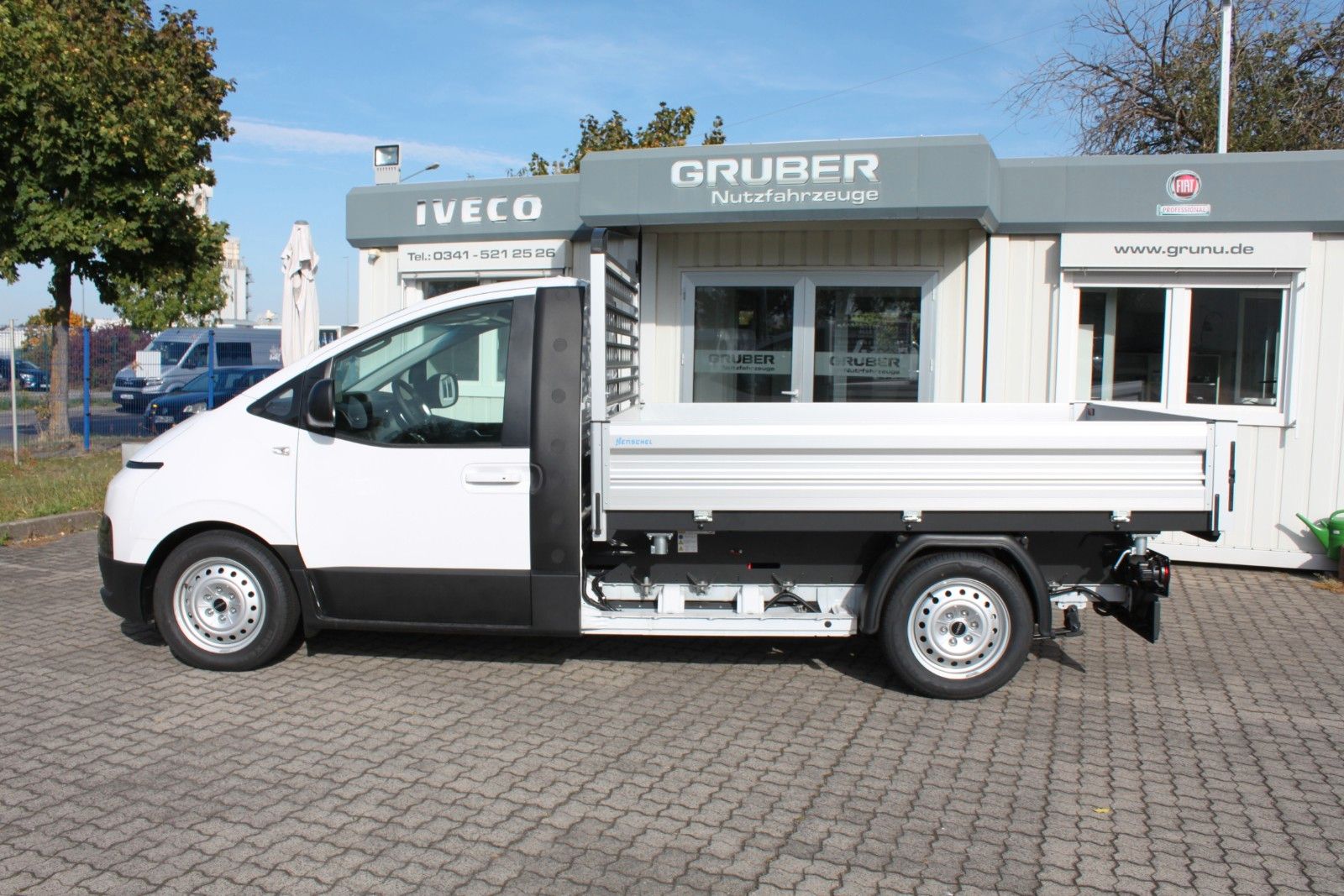 Fahrzeugabbildung Iveco eMoovy 35F16E Kipper