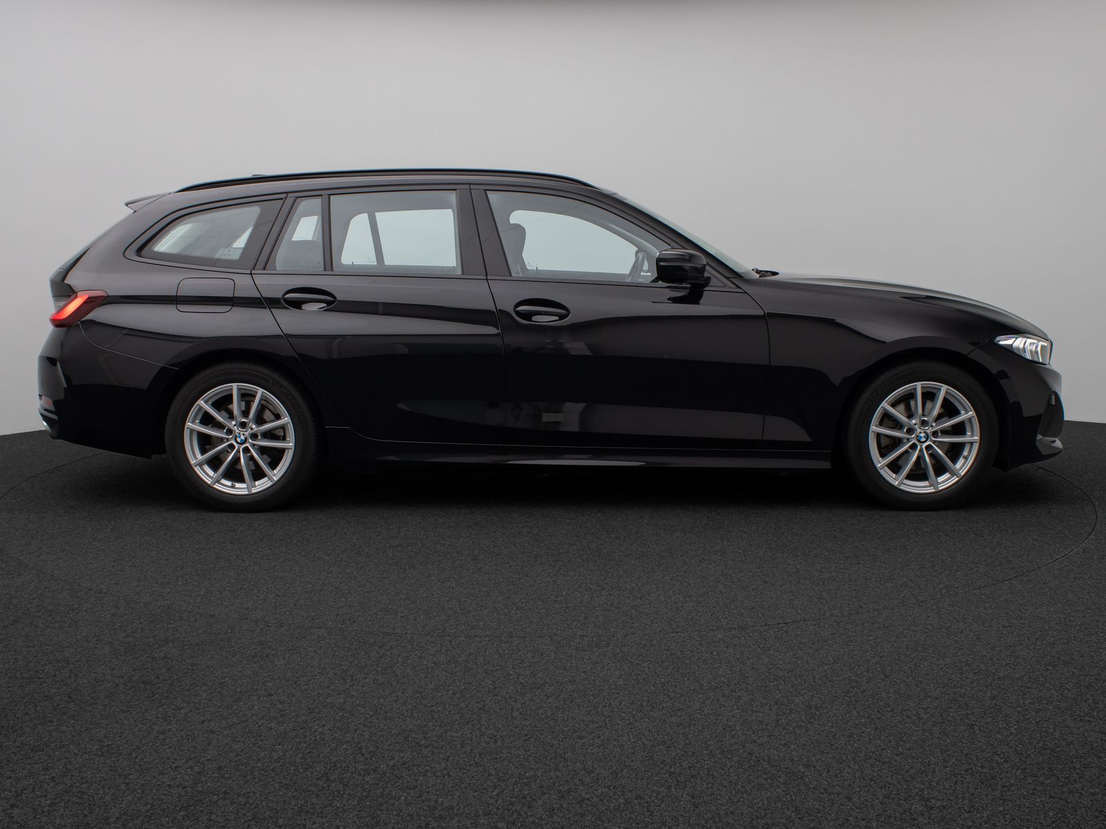 Fahrzeugabbildung BMW 320d HUD DAB CockPitPro Geschwindigkeitsr Sport