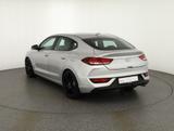 Hyundai i30 Fastback 1.4 T-GDI Aut. LED Navi Kamera AHK - Hyundai i30 mit Benzin-Antrieb: 1.4