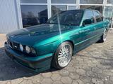 BMW M5 3,6  Lagunengrün  Limo  Leder  H-Zulassung - BMW M5 aus 1992